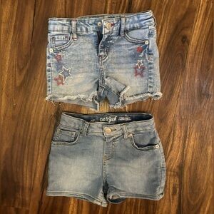 Girls Cat & Jack Jean shorts size 6/6X - two pairs.